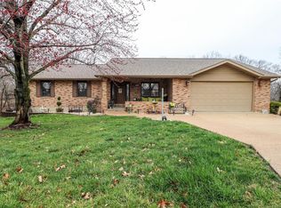2923 Sun Ridge Pl, Imperial, MO 63052