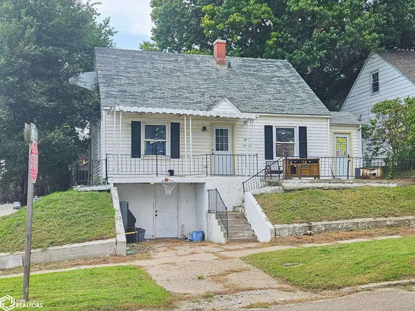 623 5th St, Fort Madison, IA 52627
