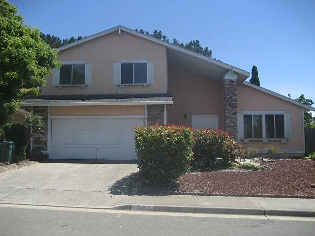 112 Hollyhock Ct photo 1