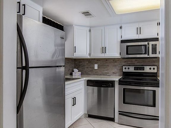 3rd image of 664 Grenadine Ct #S