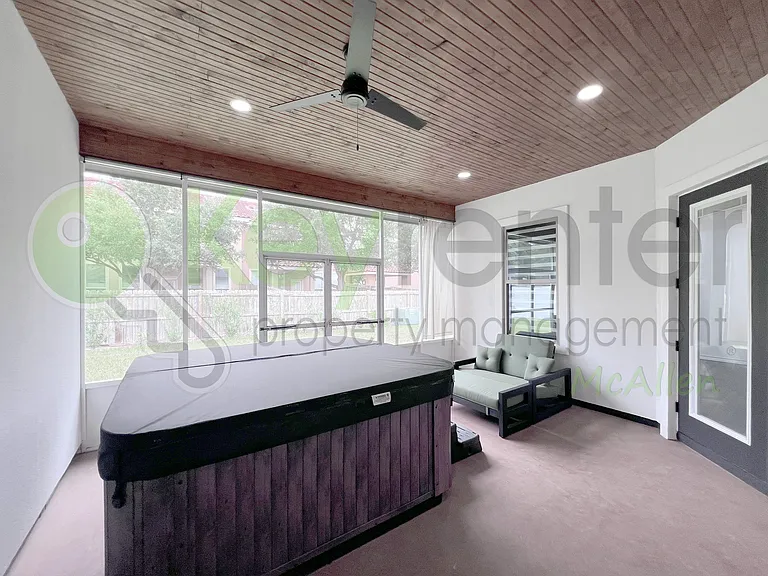 3412 Inez St — Photo 20