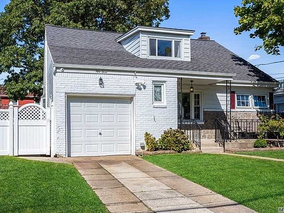 2nd image of 53 Alden Ct