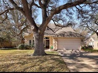 210 Parkview Dr, Georgetown, TX 78626