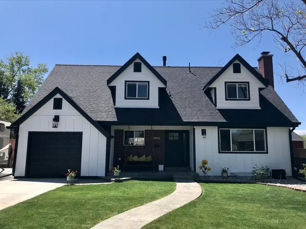 8458 E Costilla Ave, Centennial, CO 80112