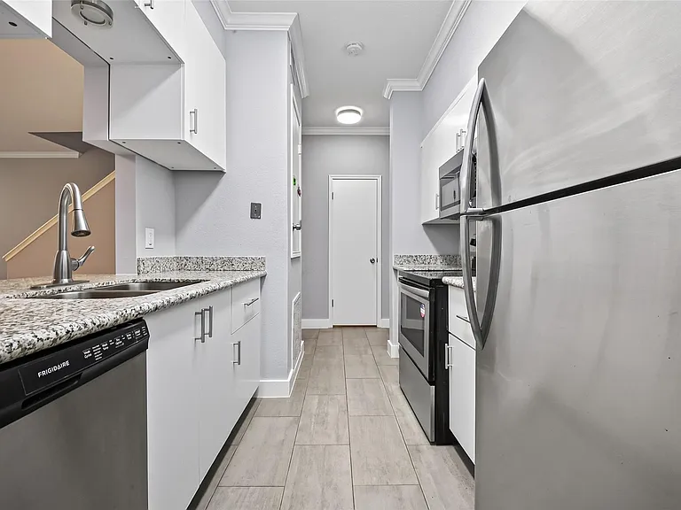 3780 Tanglewilde St #309 — Photo 10