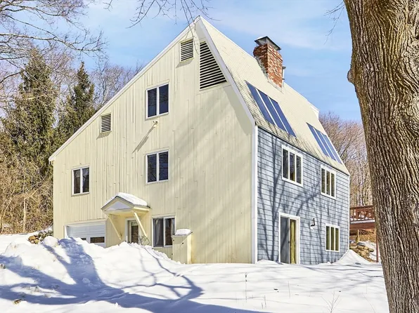 76 Tahattawan Rd, Littleton, MA 01460