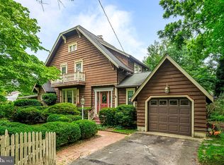 11 S Central Ave, Stratford, NJ 08084