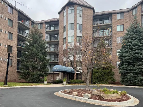 2601 Kenzie Ter APT 426, Saint Anthony, MN 55418