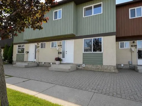7811 N Cedarwood Park, Grande Prairie, AB T8V 4R8