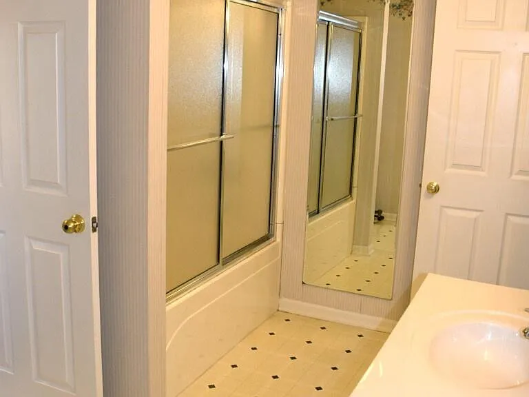 1121 Ashland Rd #7 — Photo 7