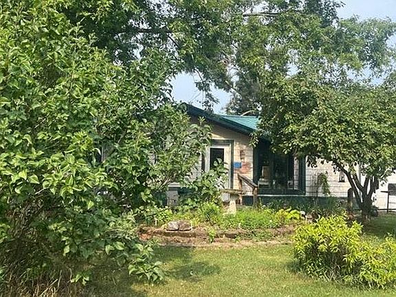 2nd image of 3125 6th St