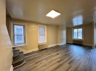 21 Nassau St, Trenton, NJ 08638