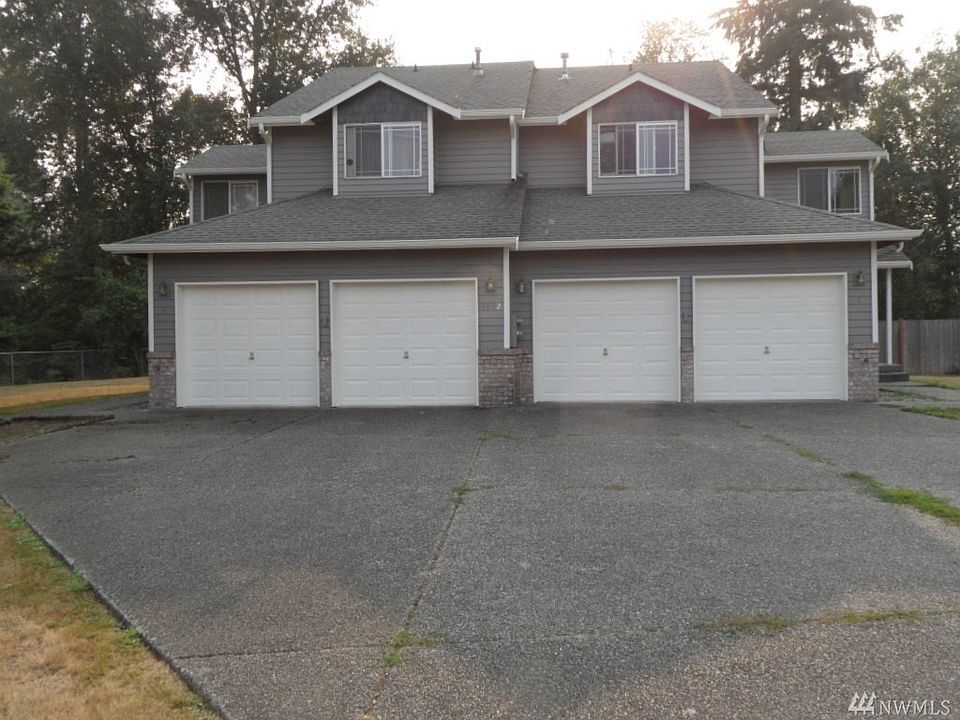 1st image of 4802 130th Pl NE