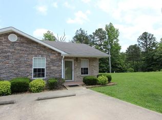 108 Colson Village Ct #II, Dover, TN 37058
