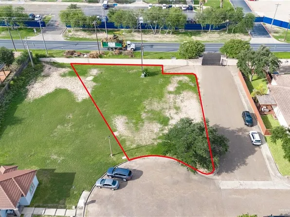 1217 S Toledo St, Pharr, TX 78577