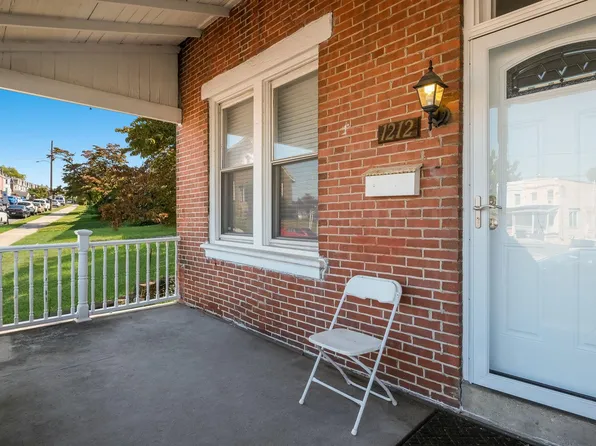 1212 Pine St, Norristown, PA 19401