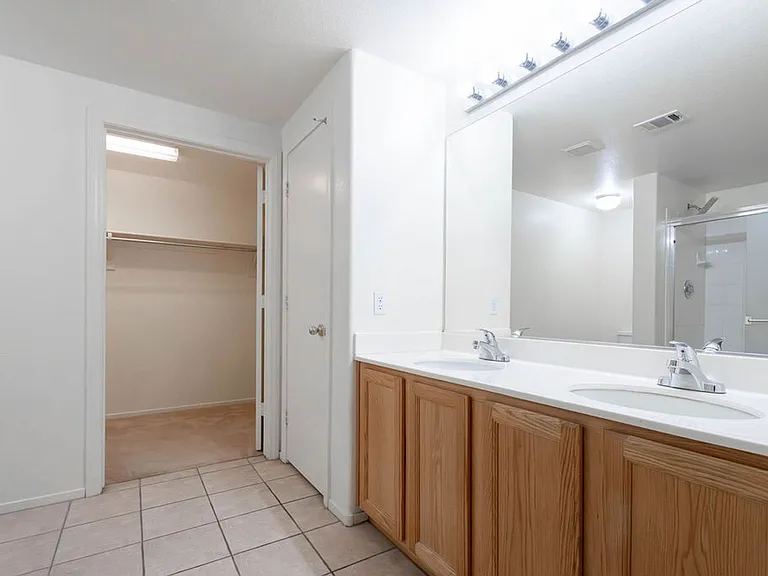 2153 Jasper Bluff St #103 — Photo 19