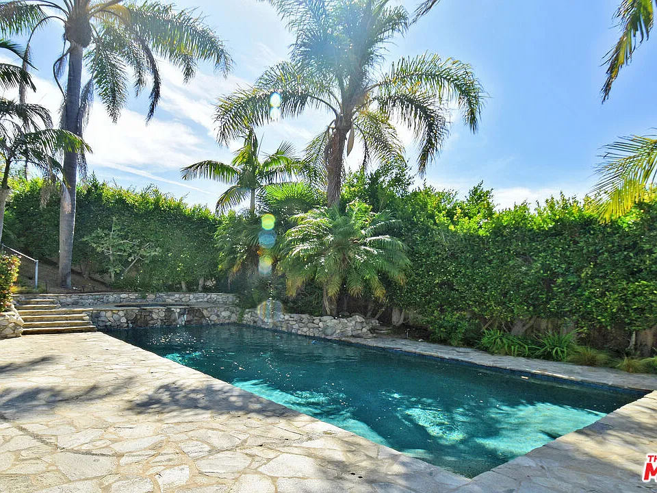 3614 Malibu Country Dr