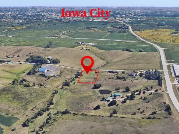 1 Landon Ave SW, Iowa City, IA 52240