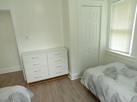 4th image of 67 Wood Ave