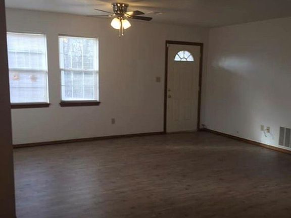4th image of 1410 N 3rd St
