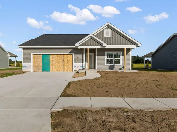 5810 Diamond View East Dr, Midland, MI 48642