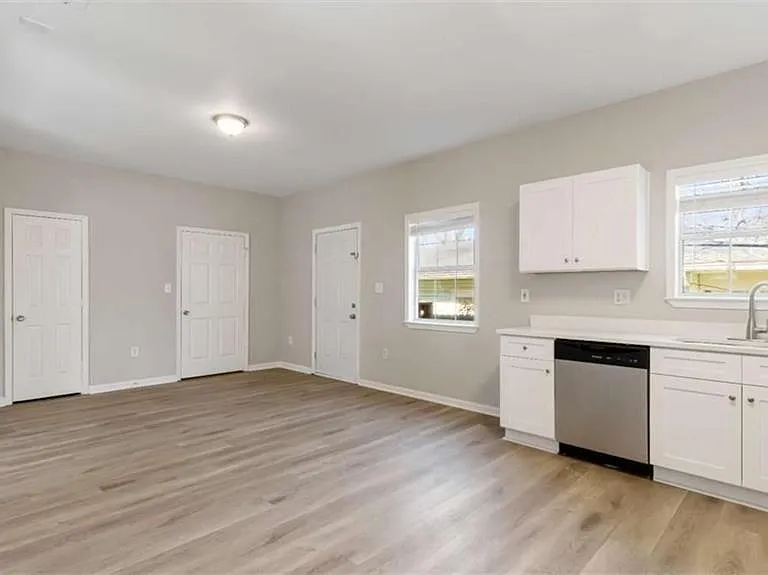 848 Ridge Ave NW #A — Photo 7