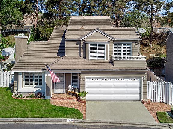 2nd image of 543 Stoney Peak Ct