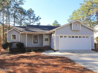 430 Sandhills Cir, Pinehurst, NC 28374