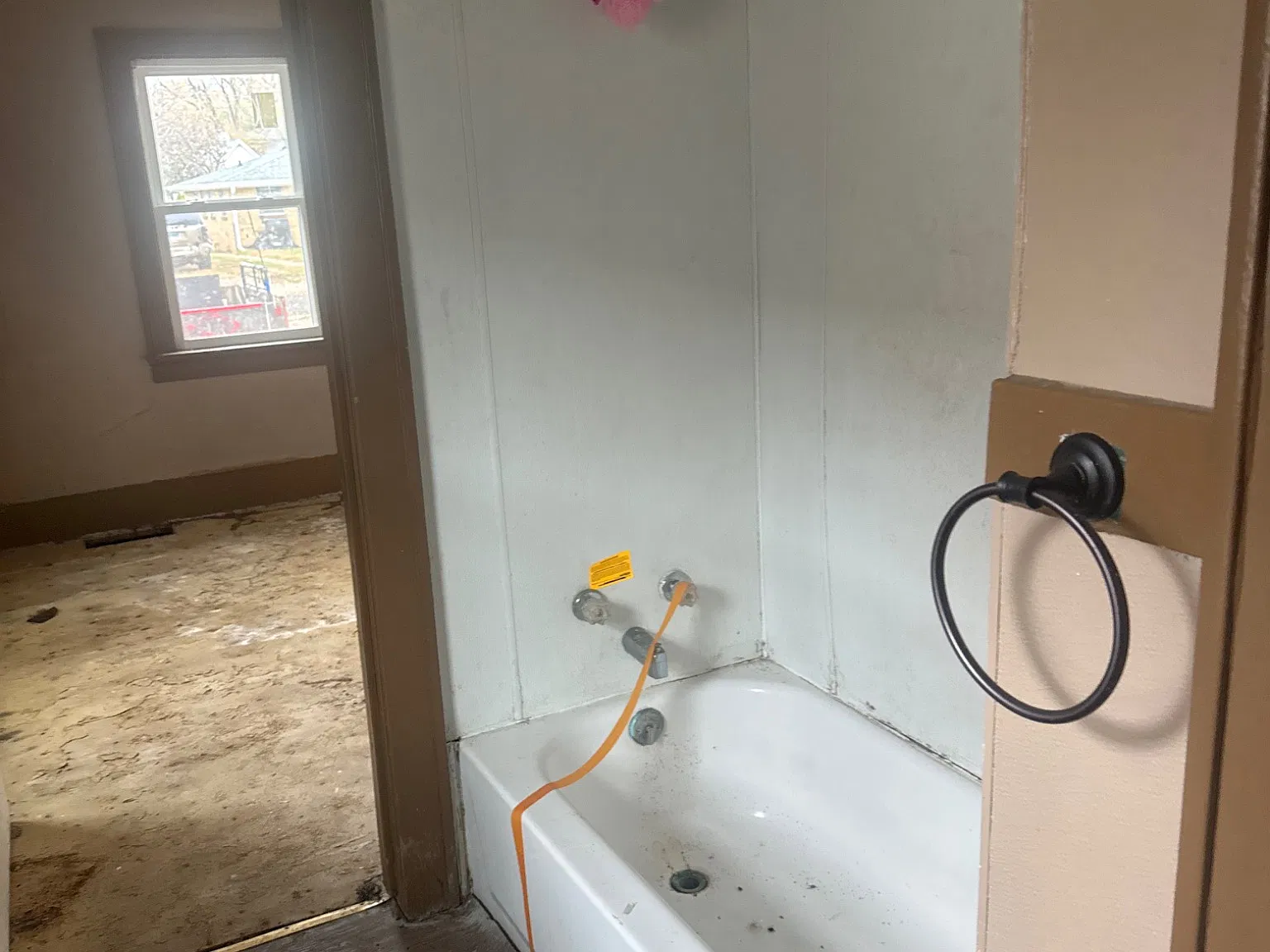 2 bed, 759 sqft, $750 — Photo 4