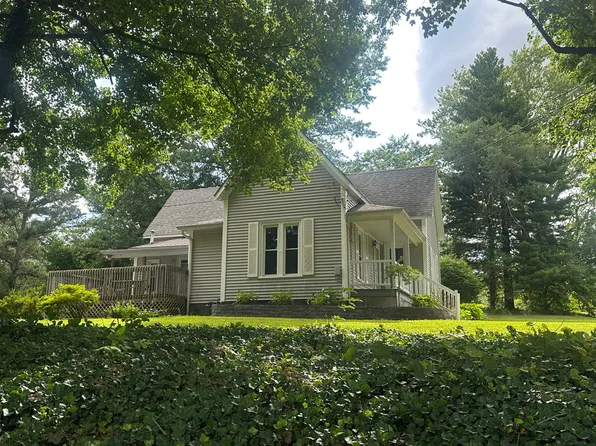 405 W Bloomfield Ave, Bloomfield, MO 63825