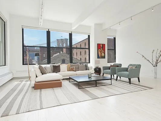 Sold by Sotheby's International Realty | media 3