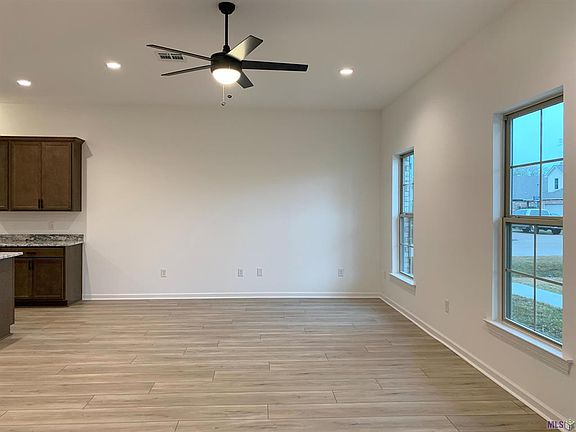 3rd image of 75537 Joyce Dr