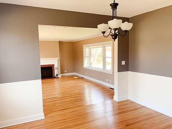 4th image of 415 E Wilson St #1