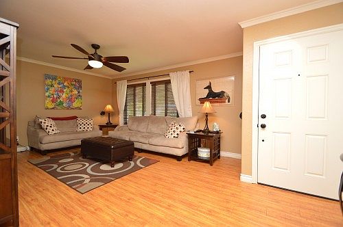 4th image of 10281 Antrim Way