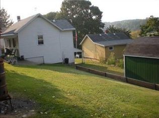 3025 Church St, Claridge, PA 15623