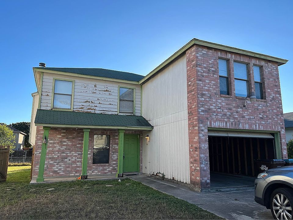 1st image of 2946 Moss Plain Dr