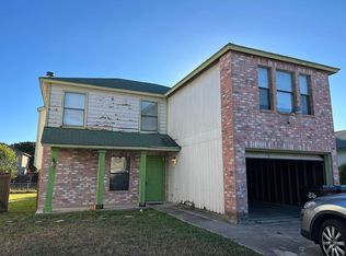 2946 Moss Plain Dr, San Antonio, TX 78245