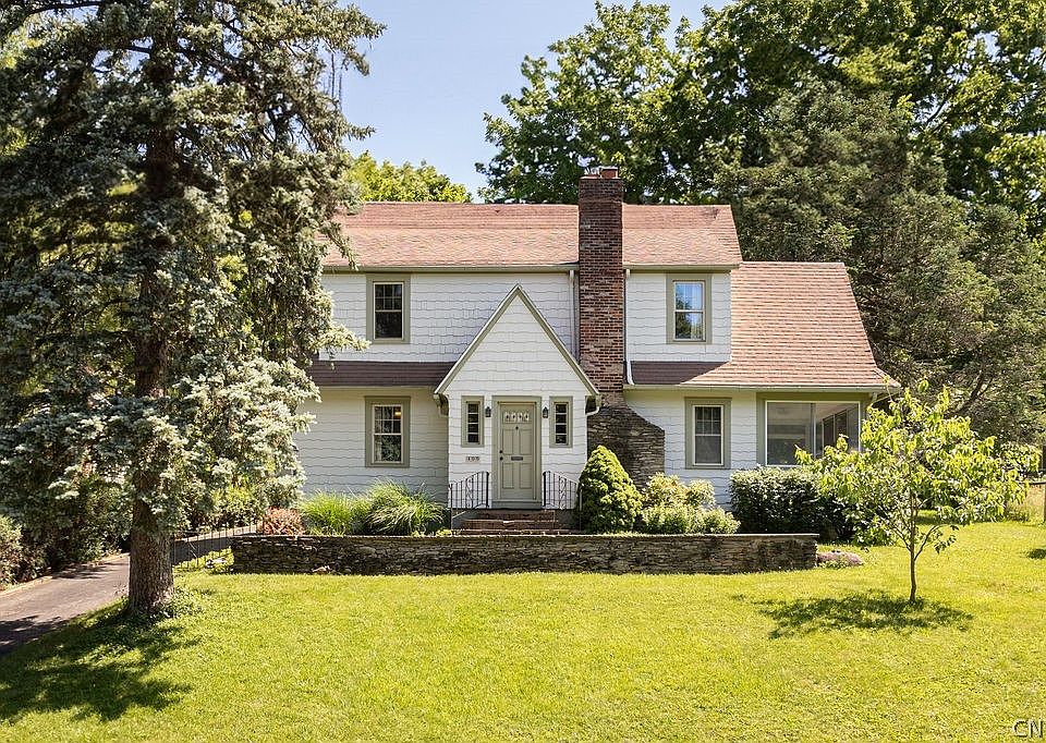 1st image of 105 Guilford Rd