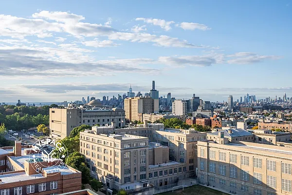 Rented by Carroll Development Leasing LLC | media 37