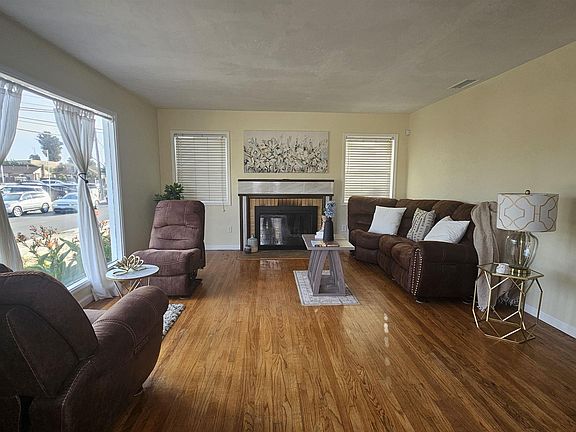 3rd image of 1441 170th Ave