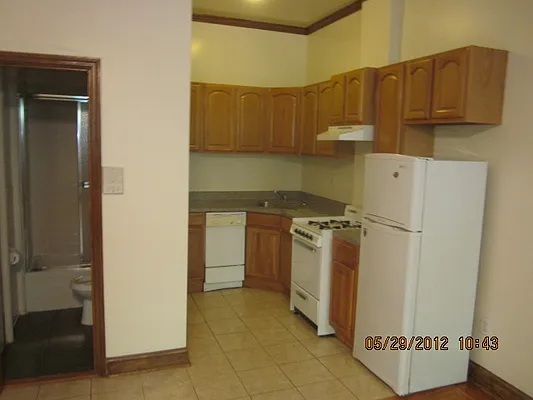 Rented by UWS Apartments | media 45