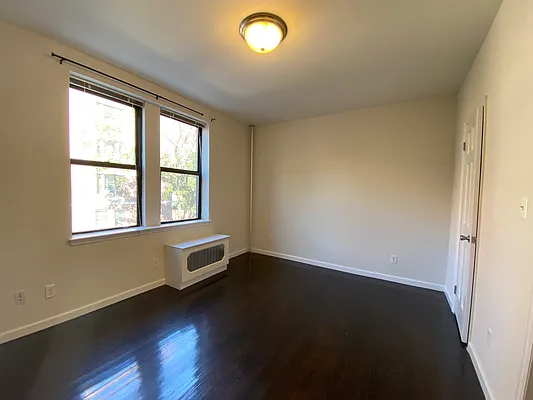 Rented by Oxford Property Group | media 23