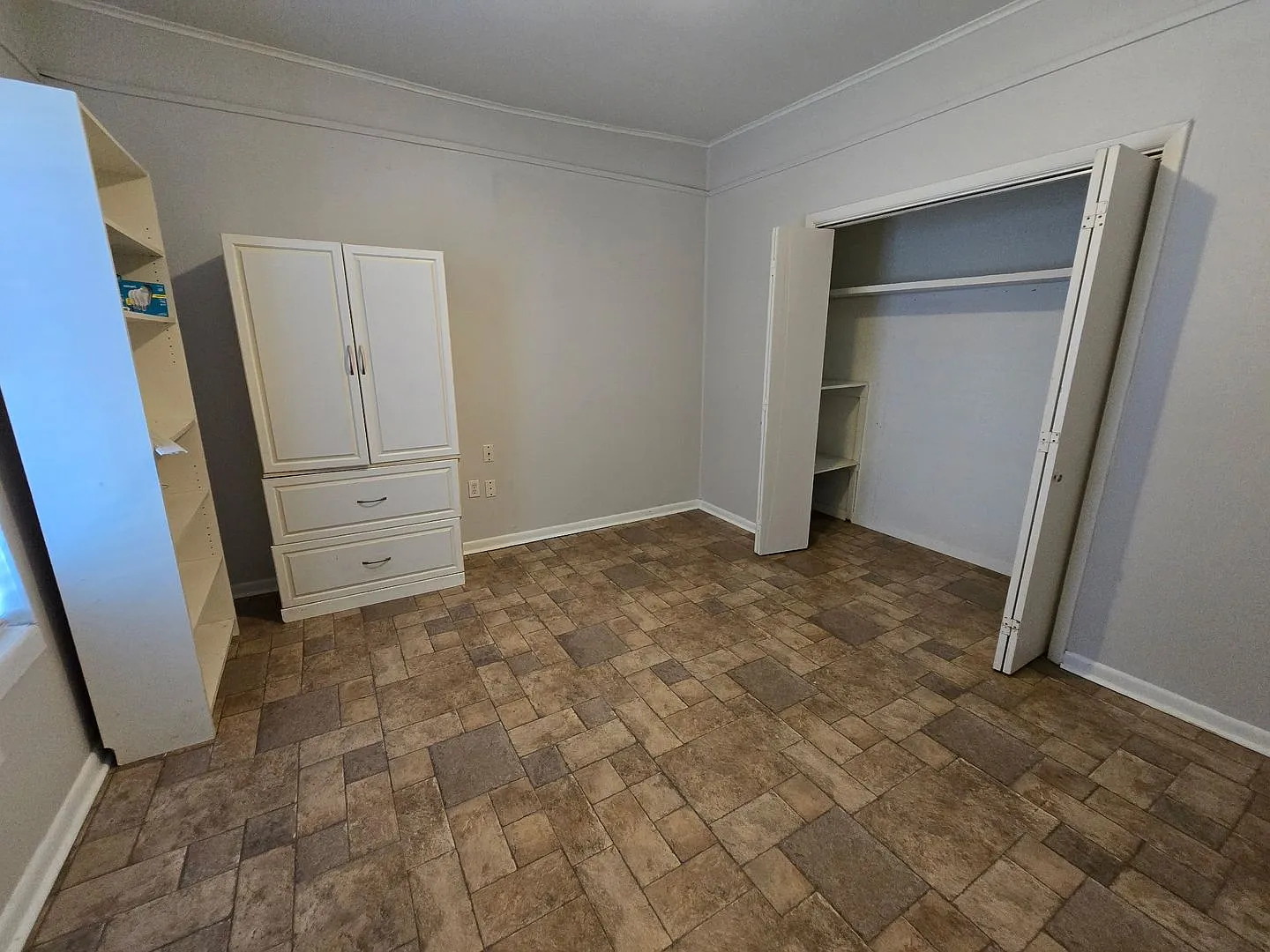 1701 South Pine ST — Photo 4