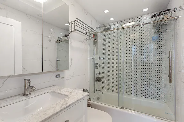 Sold by Corcoran | media 7