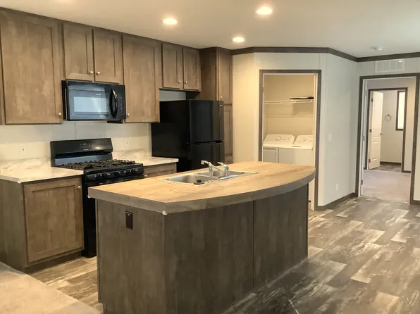 6620 Millstone Dr SE #43, Caledonia, MI 49316
