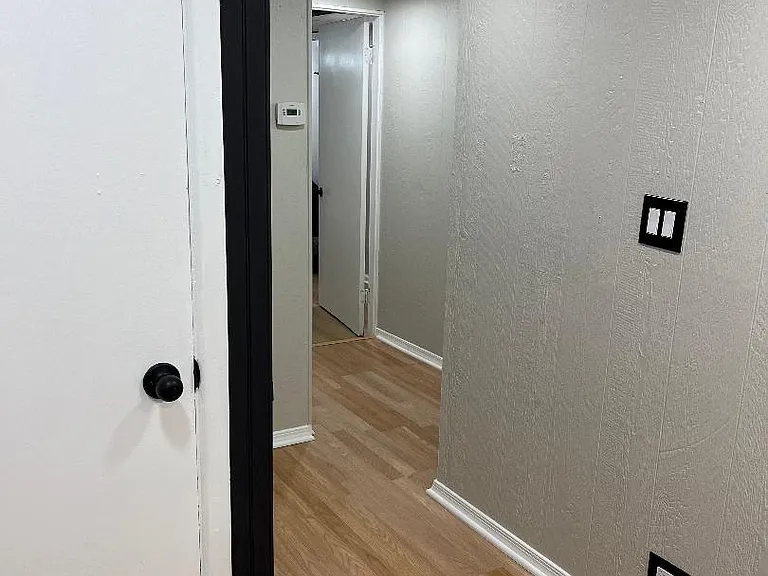 4523 N Keokuk Ave #BASEMENT — Photo 10