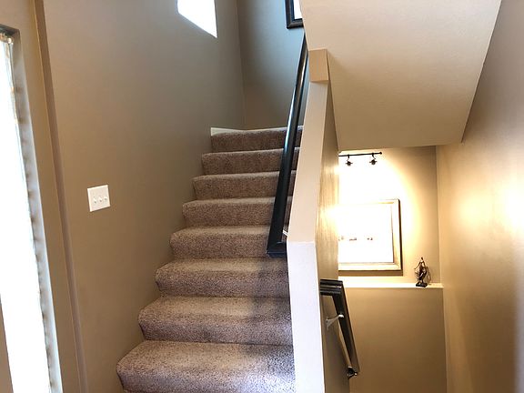 4th image of 4819 N 175th Ave