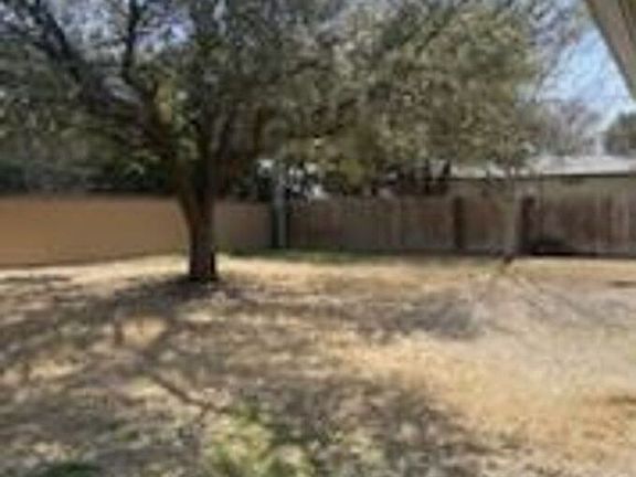 2nd image of 2035 Herald Dr