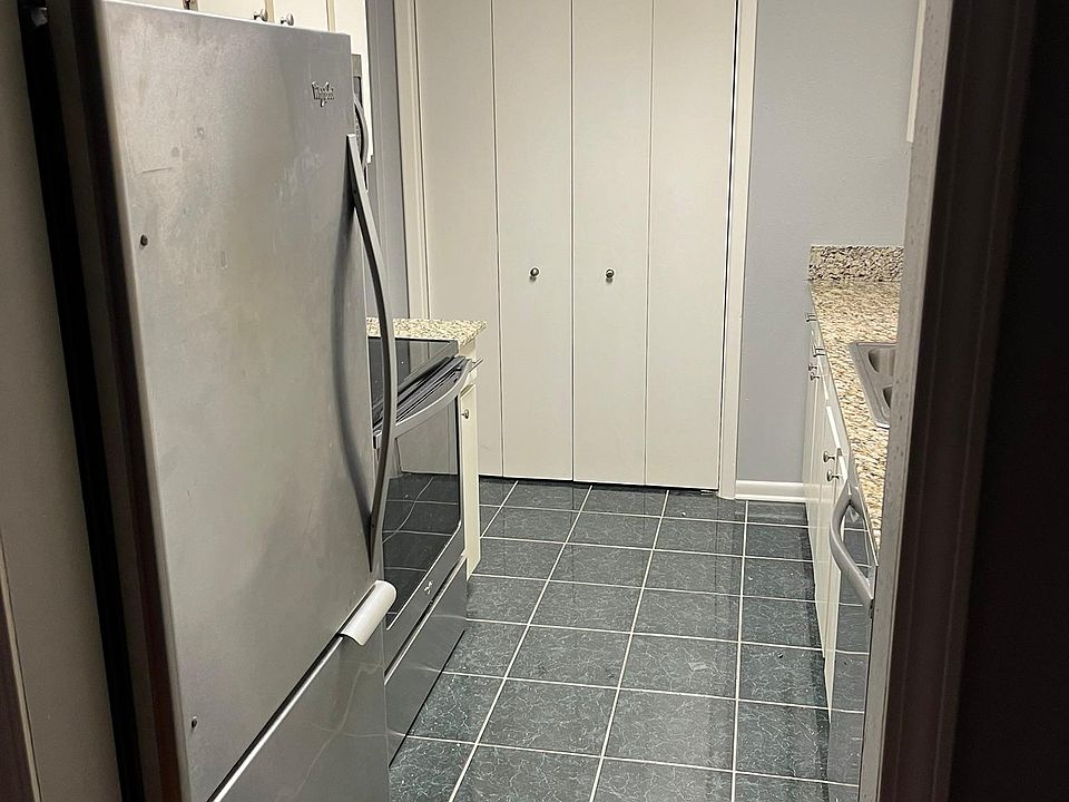 Kitchen looking at pantry